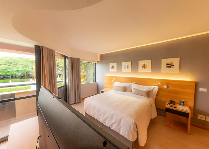 Golden Tulip Brasília Alvorada