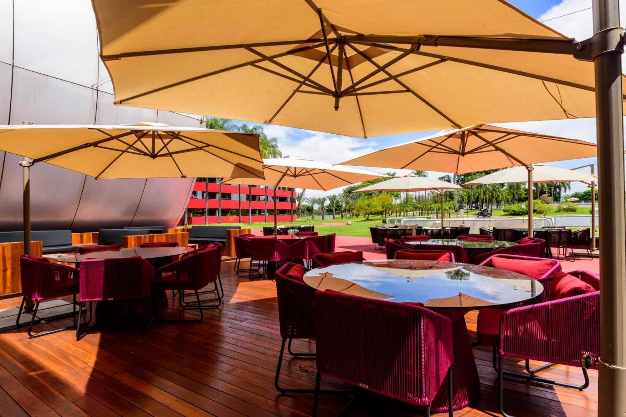 Golden Tulip Alvorada 4*
