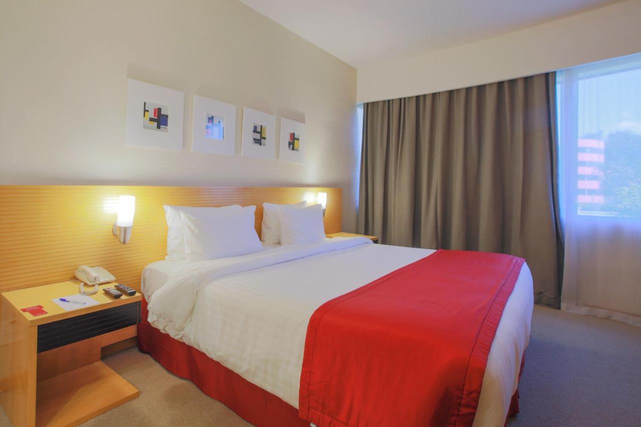 Golden Tulip Alvorada Hotel 4*