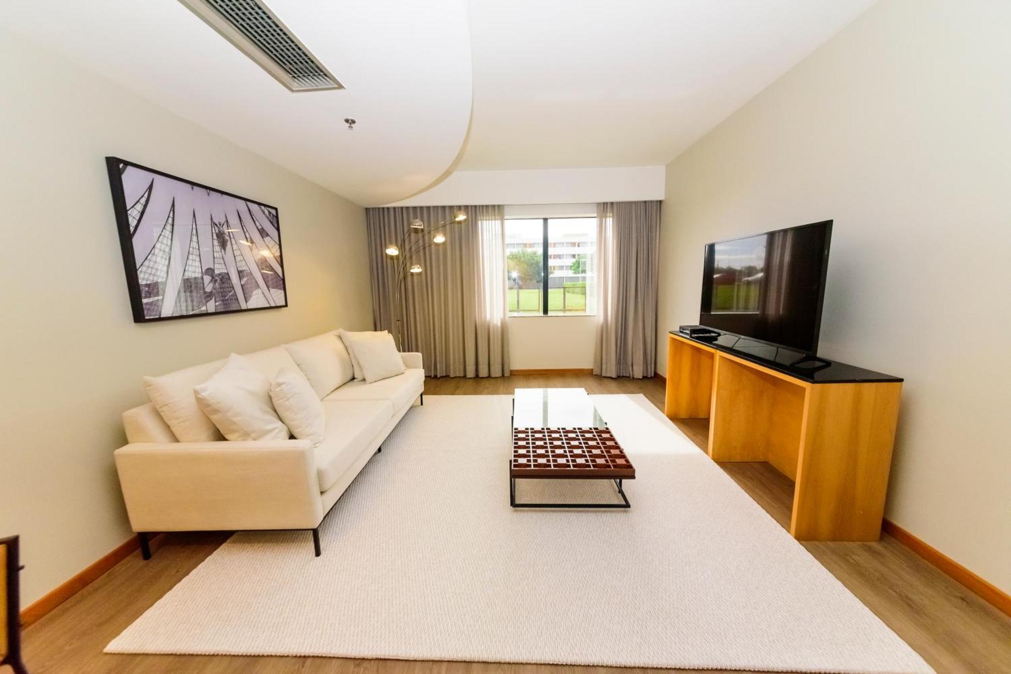 Golden Tulip Alvorada Hotel 4*